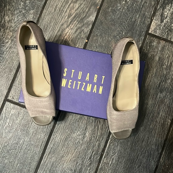 Stuart Weitzman peep toe pumps - Picture 1 of 4
